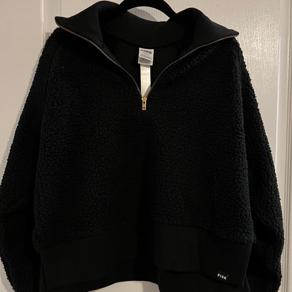 Victoria’s Secret PINK Sherpa Cropped Sweatshirt in Black